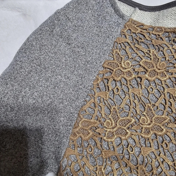 Dolan for Anthropologie Le Pompe Tunic Sweatshirt w/Crochet Overlay, EUC! - Picture 9 of 13